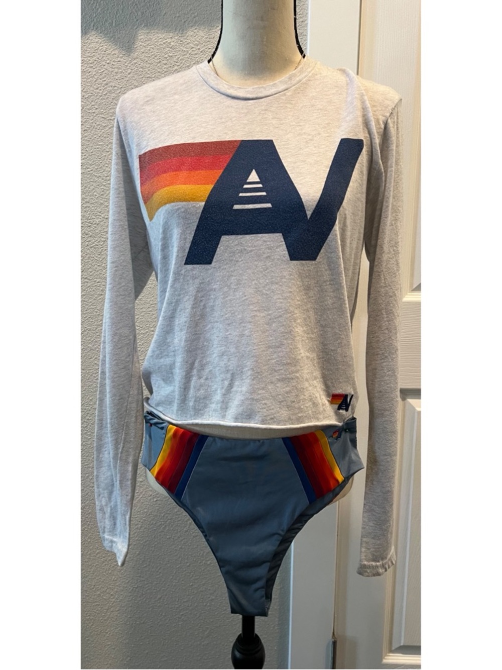 #1730 Aviator Nation Grey boyfriend tee long sleeve Small